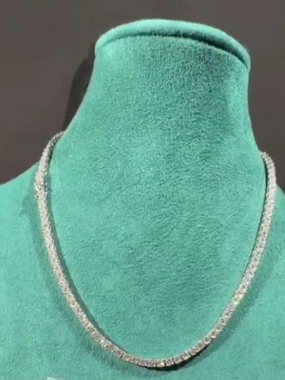 16 inch Sterling Silver Moissanite Diamond-Cut Tennis Necklace - Silver